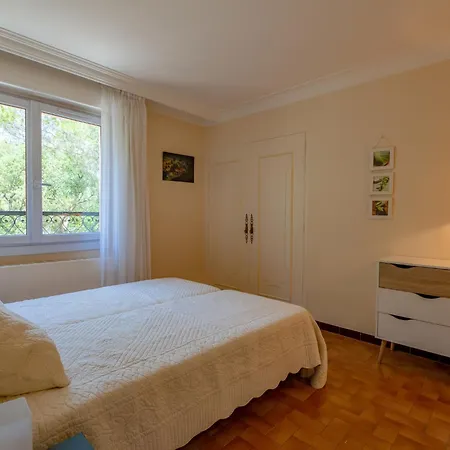 Les Mimosas-3 By Interhome Saint Aygulf